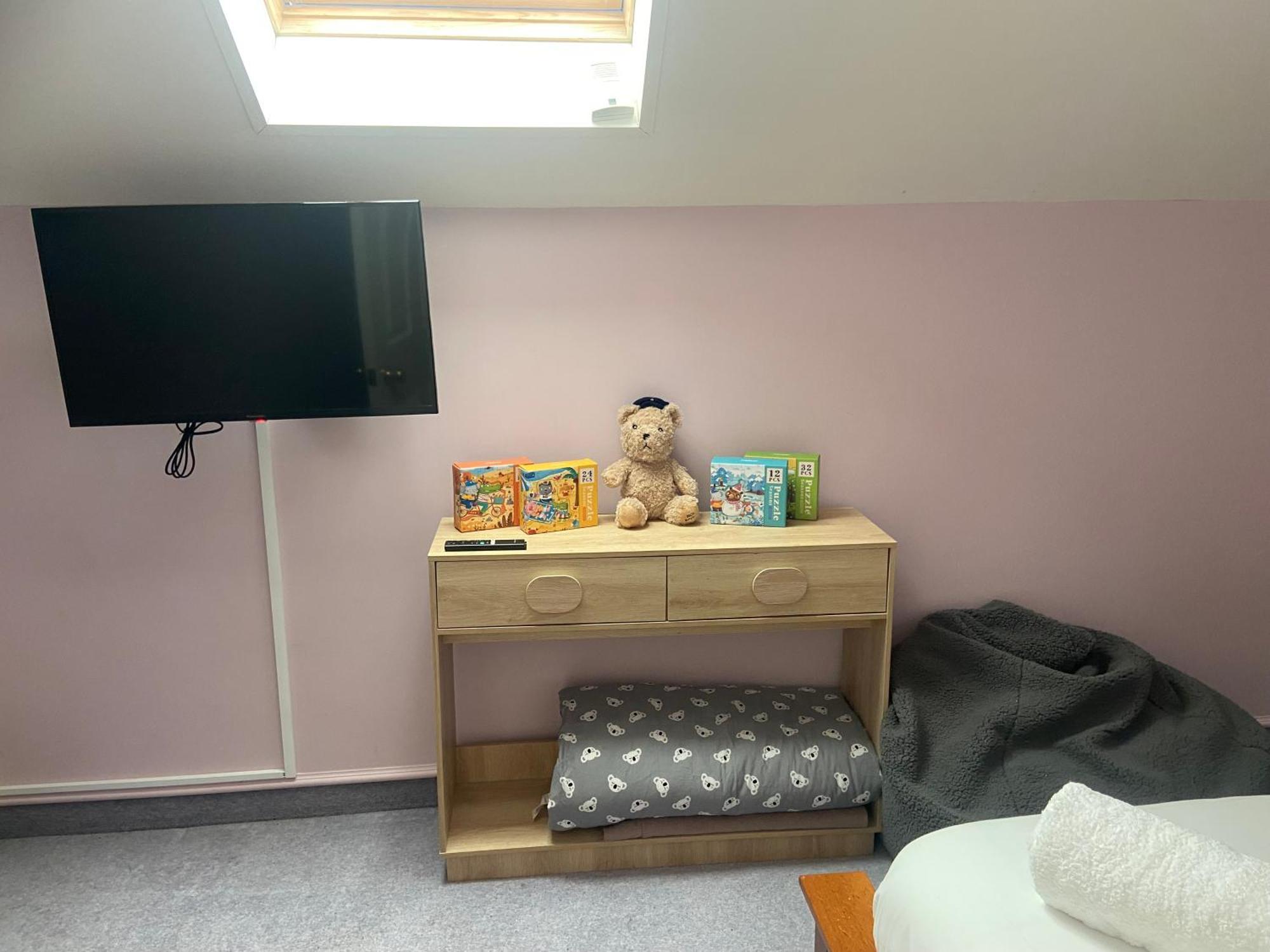 Fairhall Guest Lodge Woodbourne Extérieur photo